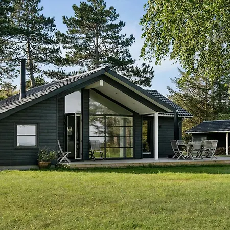 Architect-designed House With Sea View