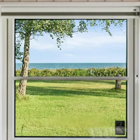 Semesterbostad Architect-designed House With Sea View *