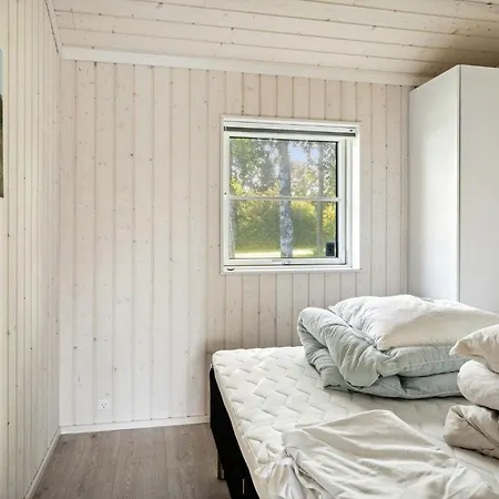 Architect-designed House With Sea View Semesterbostad *