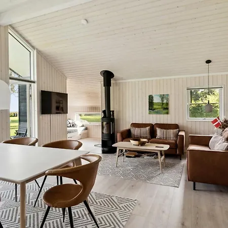 Architect-designed House With Sea View