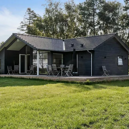Architect-designed House With Sea View 度假居 卡伦堡