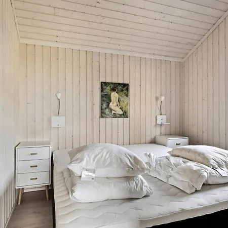 Architect-designed House With Sea View Semesterbostad *