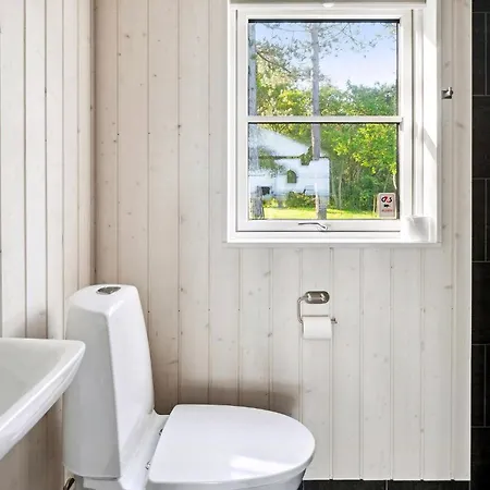 Architect-designed House With Sea View Semesterbostad Kalundborg