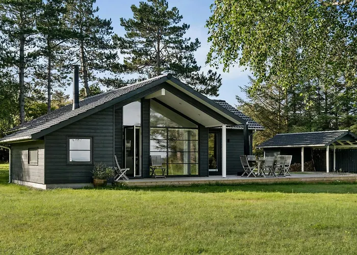 Architect-designed House With Sea View